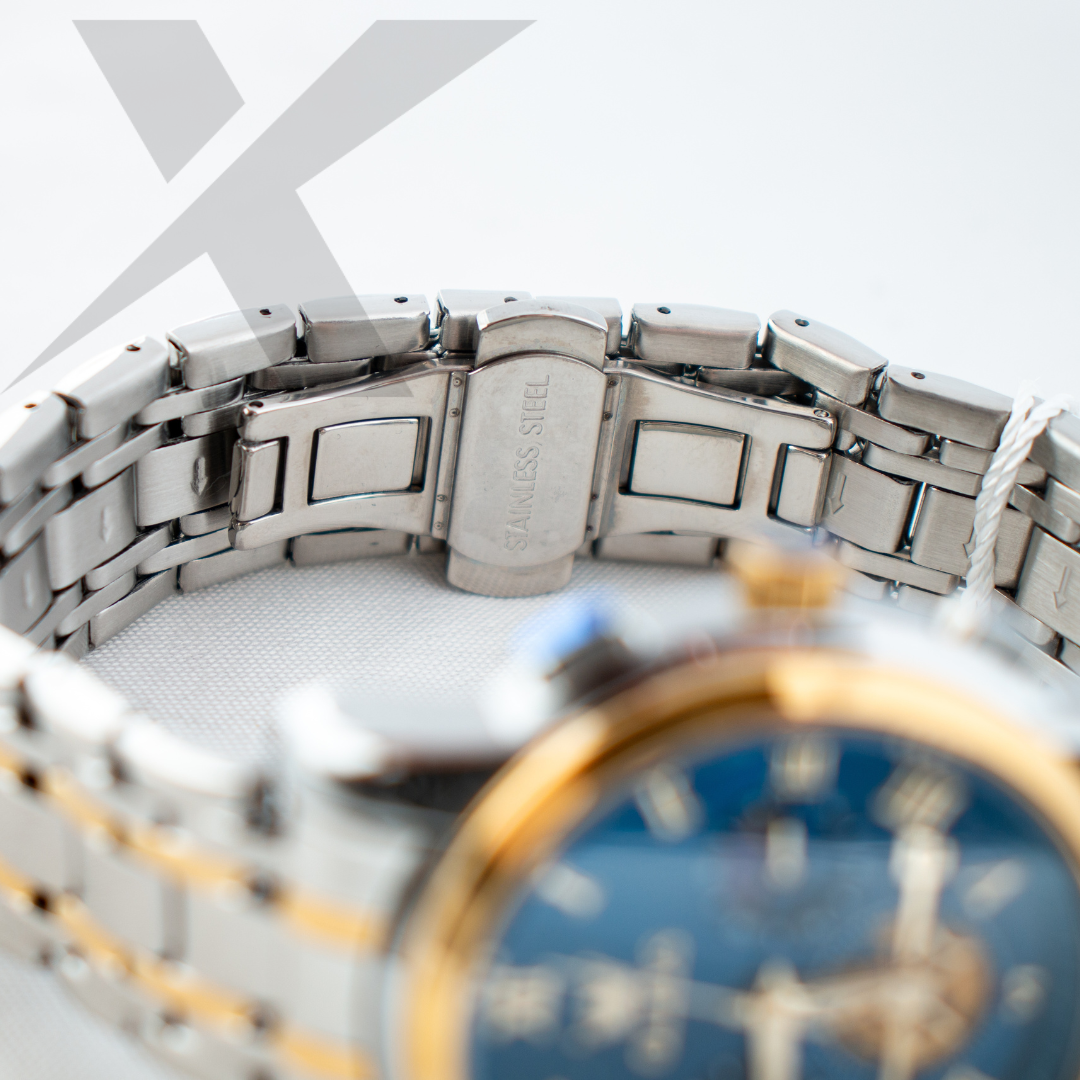 Orologio elegante per uomo.